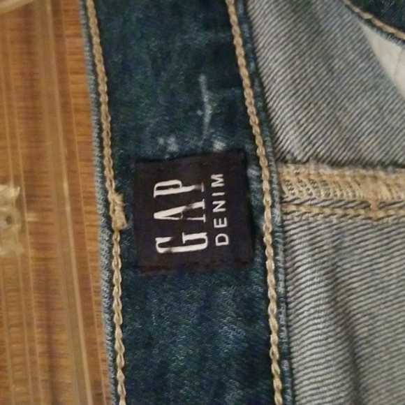 Gap Jeans - Picture 4 of 5